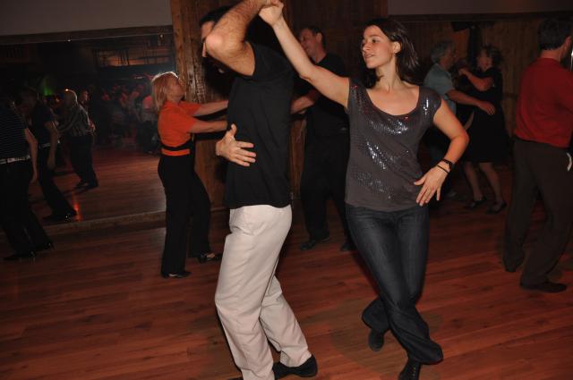 min 2010 10 31 station danse 184